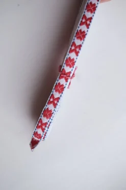 Gavebånd • 5 m • Hvid med Rød • 11 mm