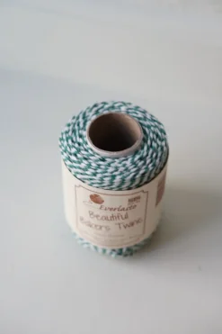 Gavebånd • Bakers Twine • 50m • Grøn & Hvid