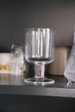 Glas på stilk • Mundblæst • Klar • UDGÅR