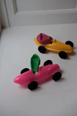Legetøj • Ballonbil • Assorterede Farver