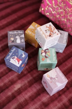 Legetøj • Lommelygte • Ekstra Historie • Assorteret