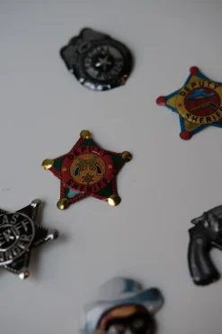 Legetøj • Pin badge • Cowboy • Assorterede