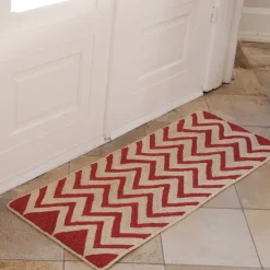 Måtte • Chevron • 46 x 120 cm • Rød
