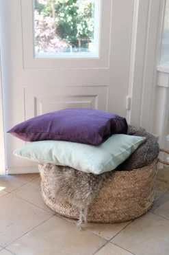 Pudevår • Hør • 50x50 • Raisin • Lilla