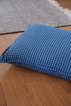 Pudevår • Hør • 50x70 cm • Blå & Sort tern