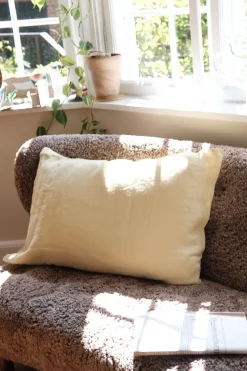 Pudevår • Hør • 50x70 cm • Paille • Lysegul