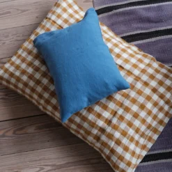 Pudevår • Hør • 50x70 cm • Vichy Moyen Curcum • Sennep Tern