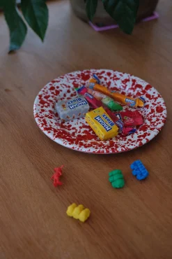 Side Tallerken • Emalje • Splatter rød • UDGÅR