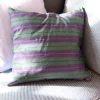 Silkepude • Håndvævet Råsilke • 50x50 • Lilla og Grøn • Strib