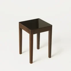 Skammel • Dansk Røget Eg • Sort • Udstillingsmodel