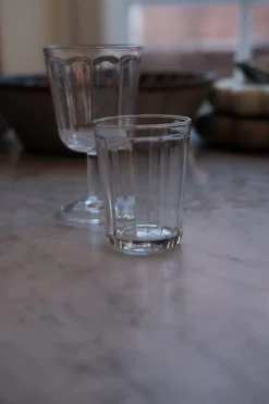 Vandglas • Kantet • Klar