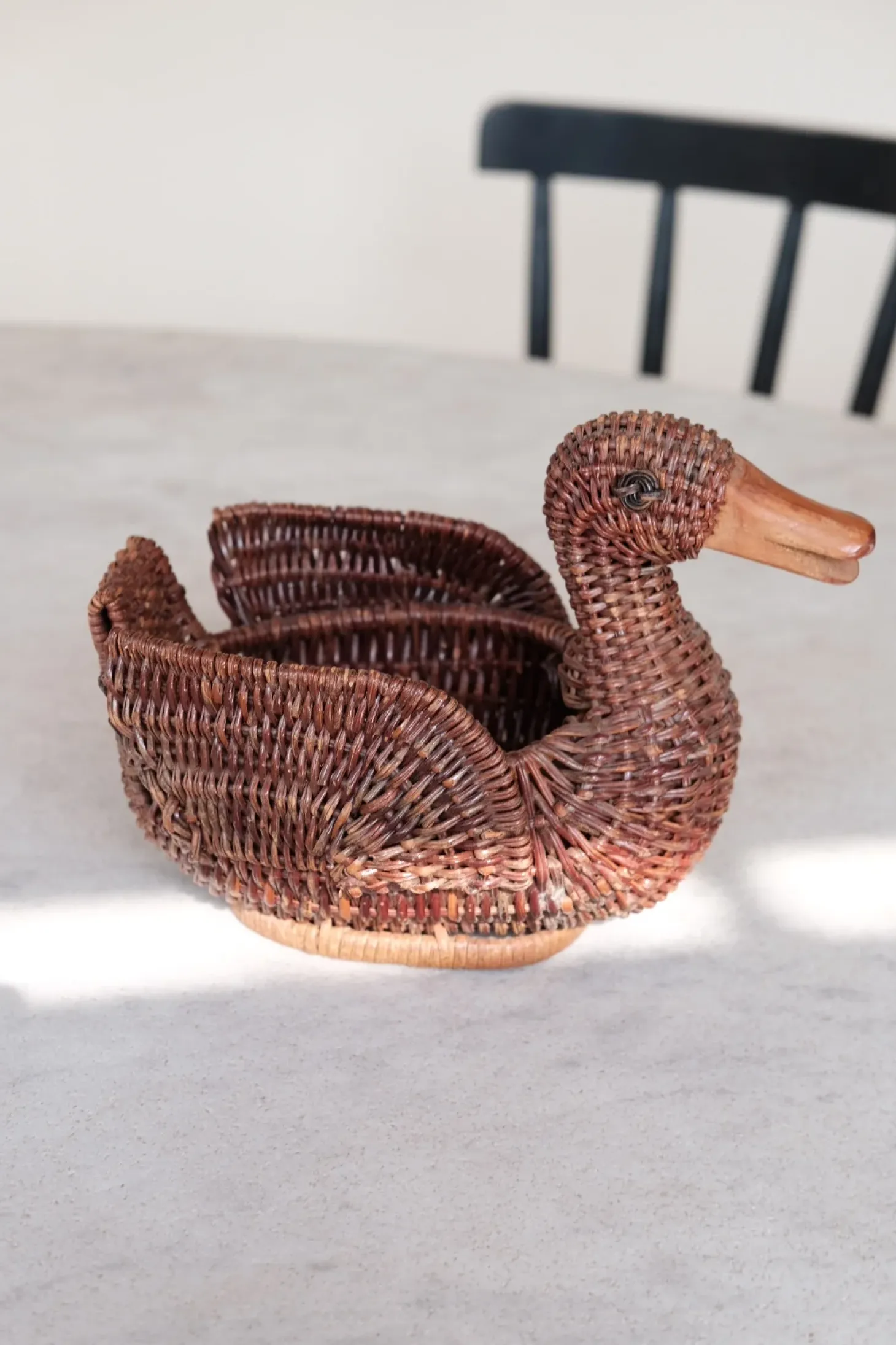 Vintage • Skål • And • Flet